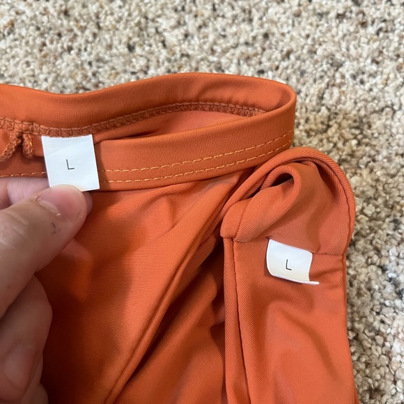 Triangle Bikini Set - Picture 3 of 6